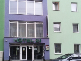 Hotel 21 ***