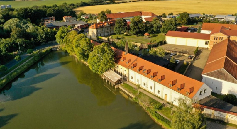 hotel Dvůr Čertousy Praha