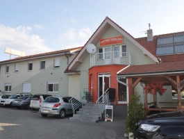 Hotel Orlan **